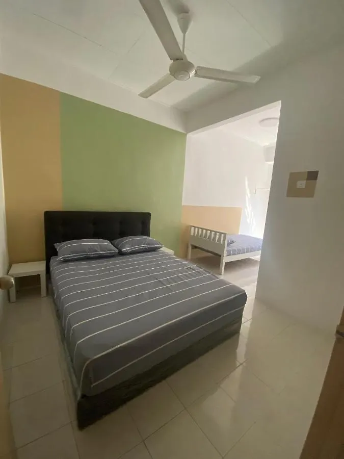 Villa Comfy Sutera Seberang Jaya à Kampong Belah Dua 0*,