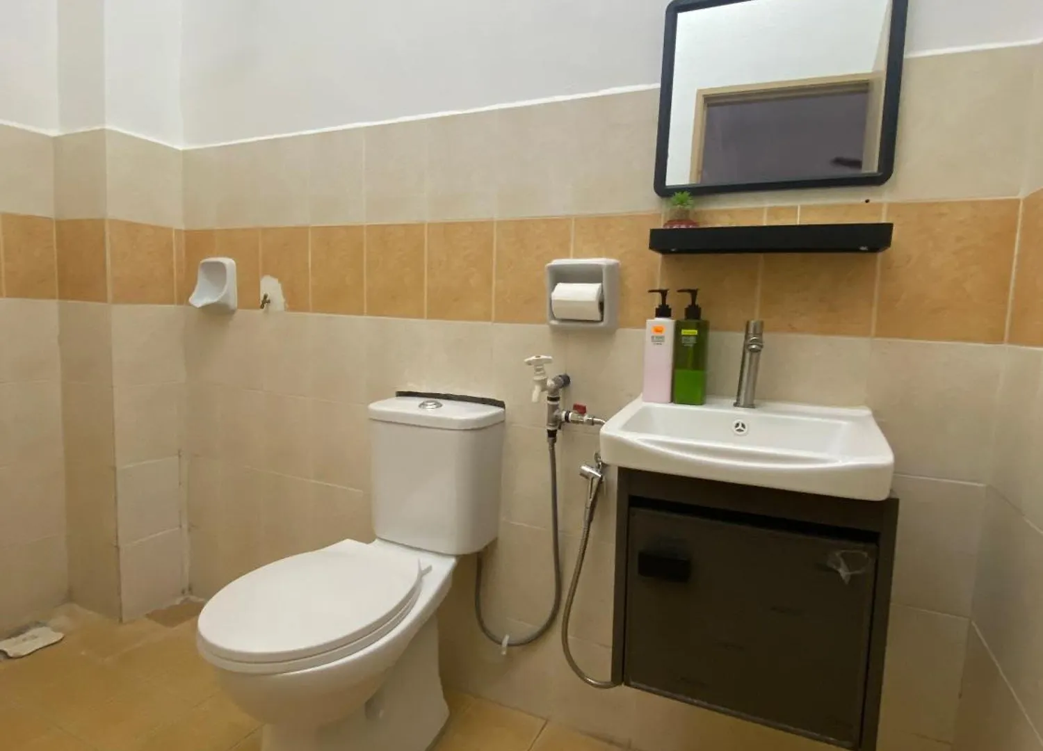 Villa Comfy Sutera Seberang Jaya à Kampong Belah Dua Hébergement de vacances